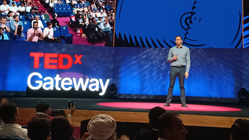 Sasin Professor Sheds Light on Unlocking the Power of Population Aging at TEDxGateway in Mumbai